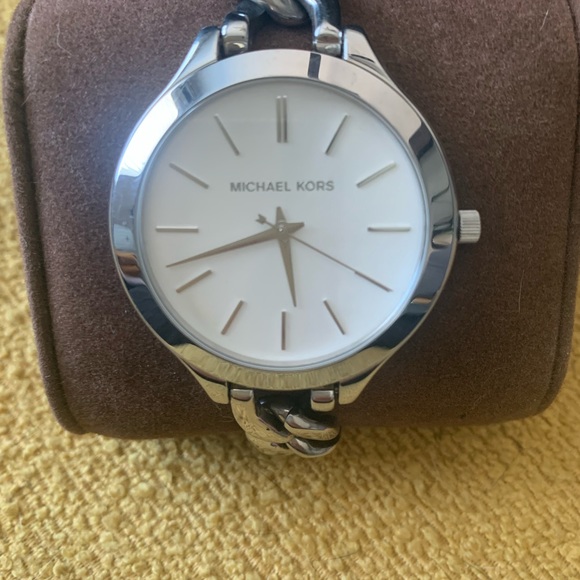 Michael Kors Slim Runway White Dial Stainless Steel Ladies Bracelet Watch MK3279 - Picture 2 of 9